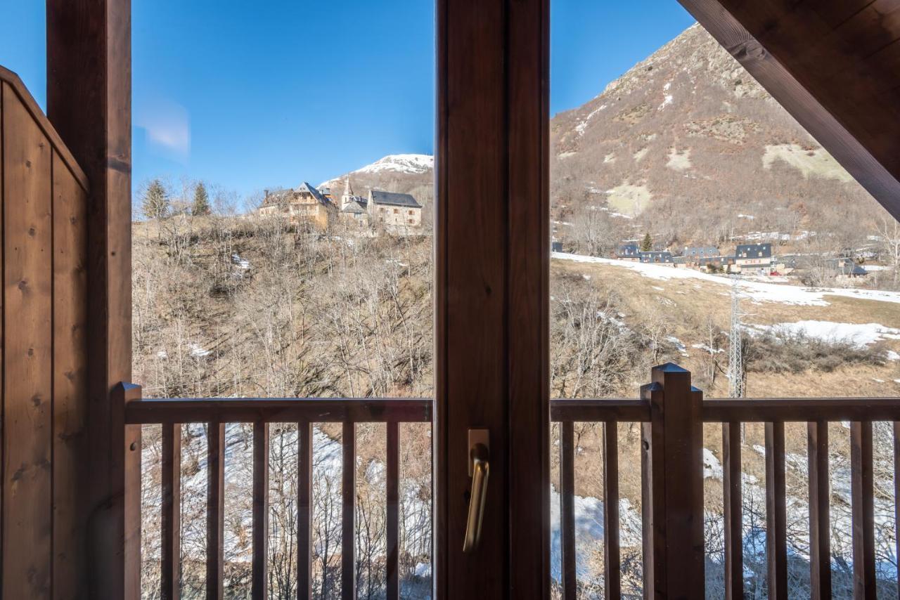 Salardú Apartamentos Snoe Mont Romies Unhola מראה חיצוני תמונה