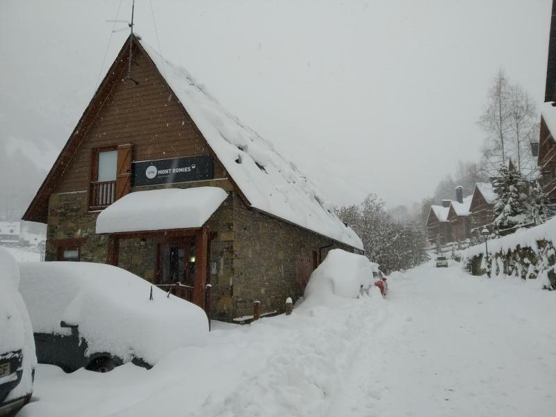 Salardú Apartamentos Snoe Mont Romies Unhola מראה חיצוני תמונה